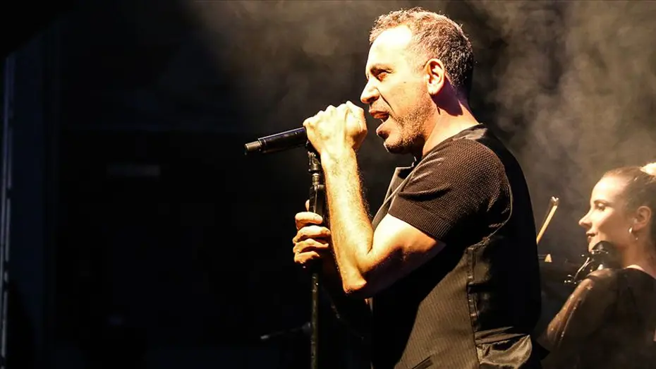 Haluk Levent konserinde kavga: 1 yaralı 