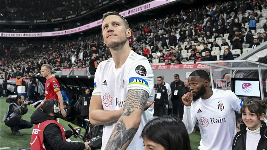 Beşiktaş'ın eski golcüsü Weghorst'un yeni takımı belli oldu