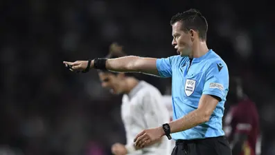 Fenerbahçe, hakem Allard Lindhout'u UEFA'ya şikayet etti