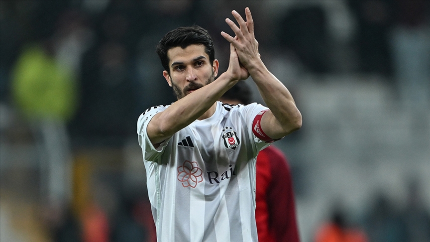 Kadro dışı bırakılmıştı, veda edecek. Beşiktaş, Necip Uysal kararını açıkladı