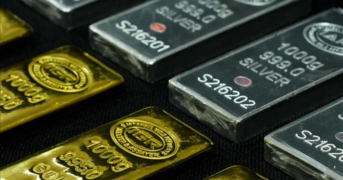 Gözler yarına çevrildi, altın ve gümüş rekor kıracak mı?  Uzman isim tahminleri ve beklentileri yorumladı