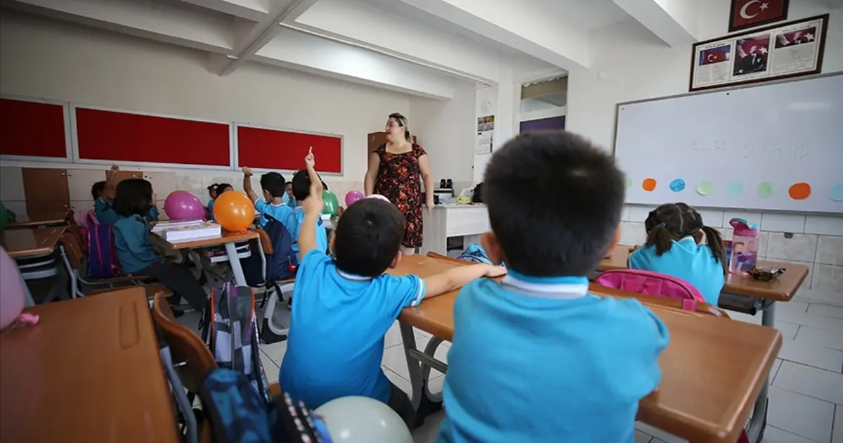 3 Aralık okullar tatil mi, 3 Aralık ne günü? Öğrencilerin gözü o tarihte