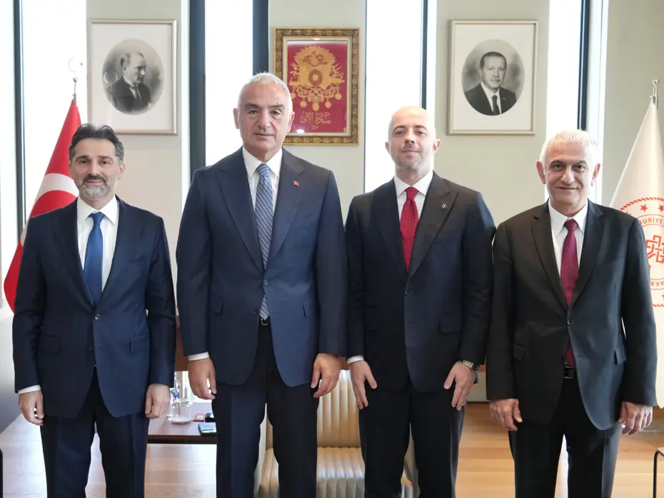 Türkiye'nin küresel erişimi için kritik zirve. Bakanlık ve THY yeni dönemi başlatıyor