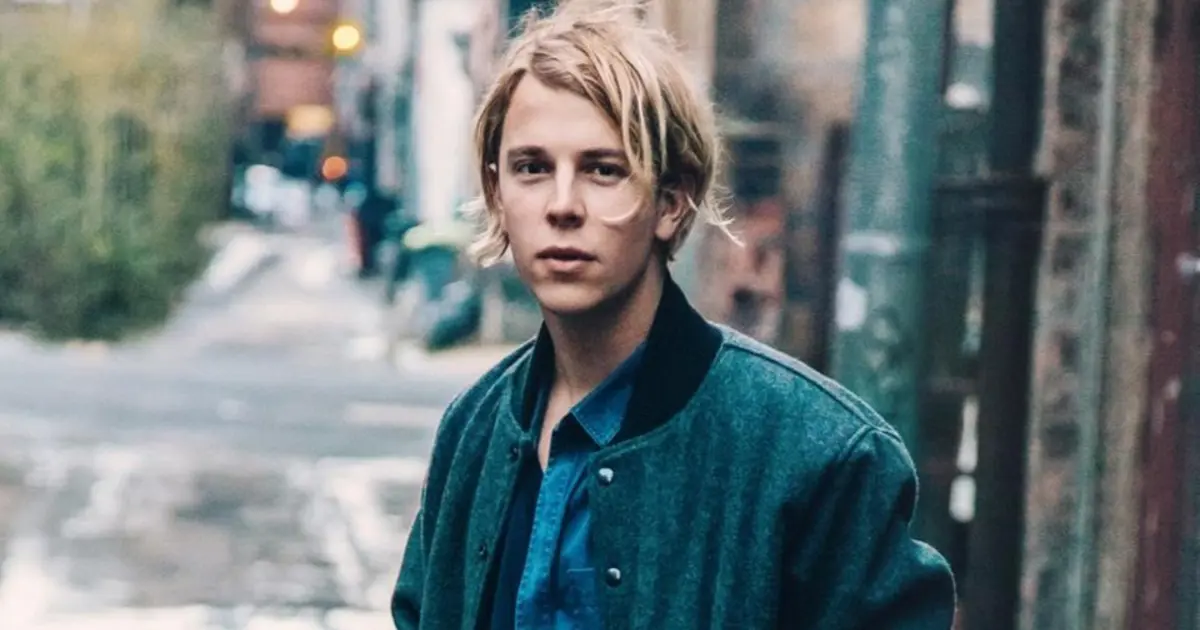 İngiliz şarkıcı Tom Odell bir kez daha İstanbul'a geliyor