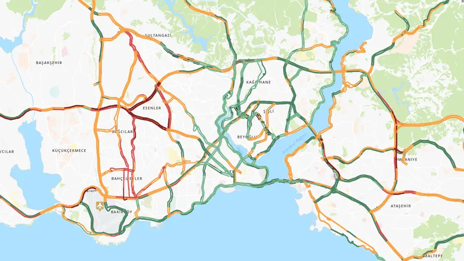 Kar yağdı, İstanbul’da trafik yüzde 80’e çıktı