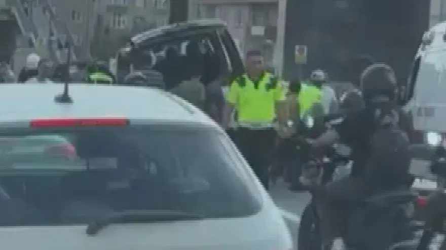 13 KİŞİ YARALANDI 1 13 KİŞİ YARALANDI 1