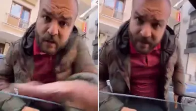 Ters yön dehşeti! Kendisini uyaran sürücüye saldırdı