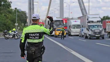 Trafik cezasına itiraz eden yandı