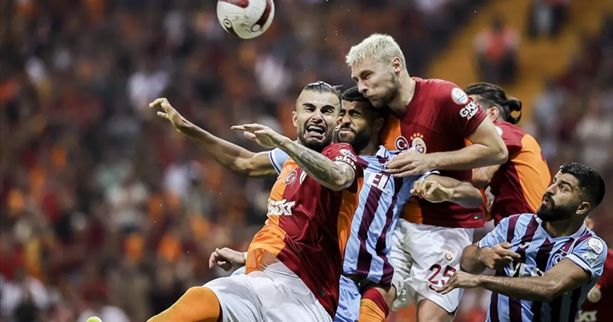 Trabzonspor-Galatasaray derbisinin biletleri satışa çıkıyor