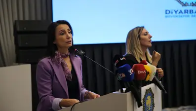 DEM Parti Eş Genel Başkanı Hatimoğlu'ndan CHP mesajı