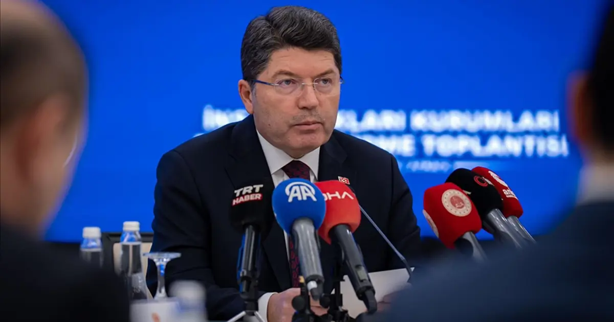 Yasa dışı bahis ve kumar suçlarına ilişkin cezalar artıyor. Bakan Tunç'tan açıklama