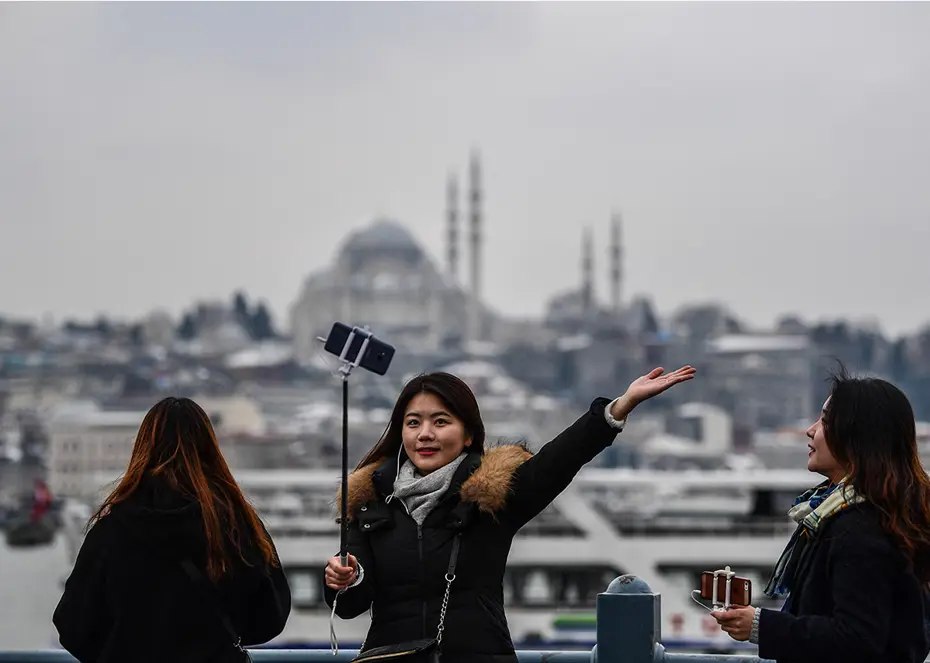 Türkiye vizeyi kaldırdı, aramalar 6 kat arttı. 1 milyon kişi bekleniyor