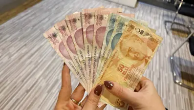 Kök maaşınız ne kadar, merak ettiniz mi? İşte aşama aşama öğrenmenin yolu