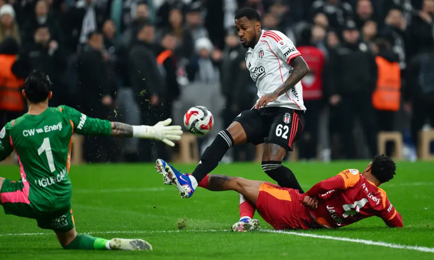 "Neticeyi Uğurcan Çakır belirledi" Yazarlar Beşiktaş - Galatasaray derbisi için ne dedi? 2