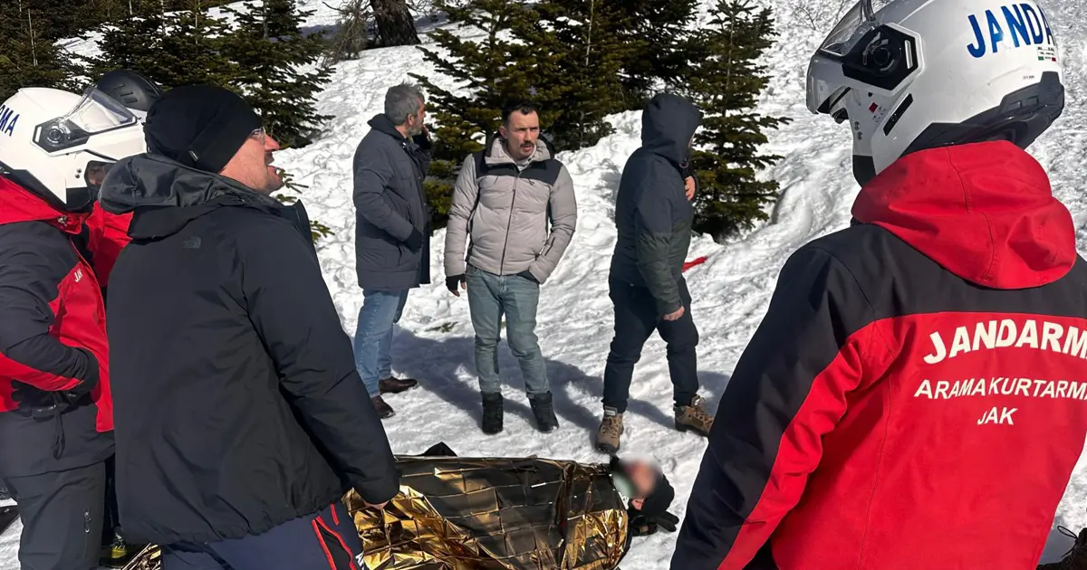 Uludağ'da kızak faciası: Dereye uçan tatilci ölümden döndü