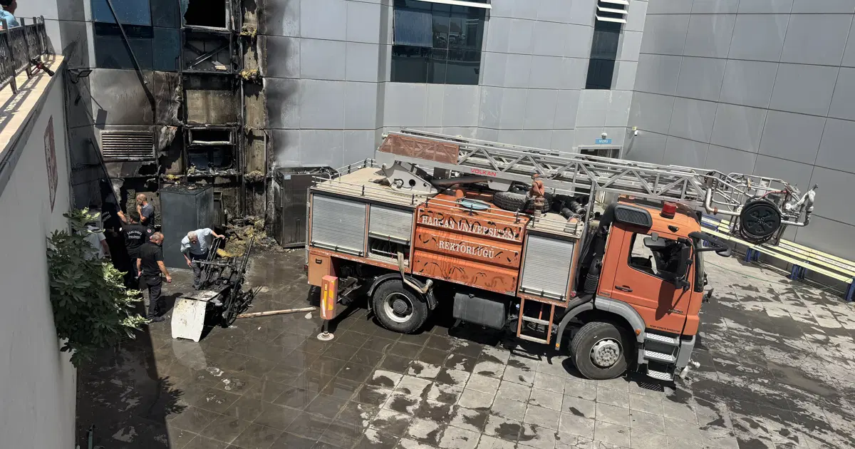 Şanlıurfa Harran Üniversitesi Hastanesi'nde korkutan yangın