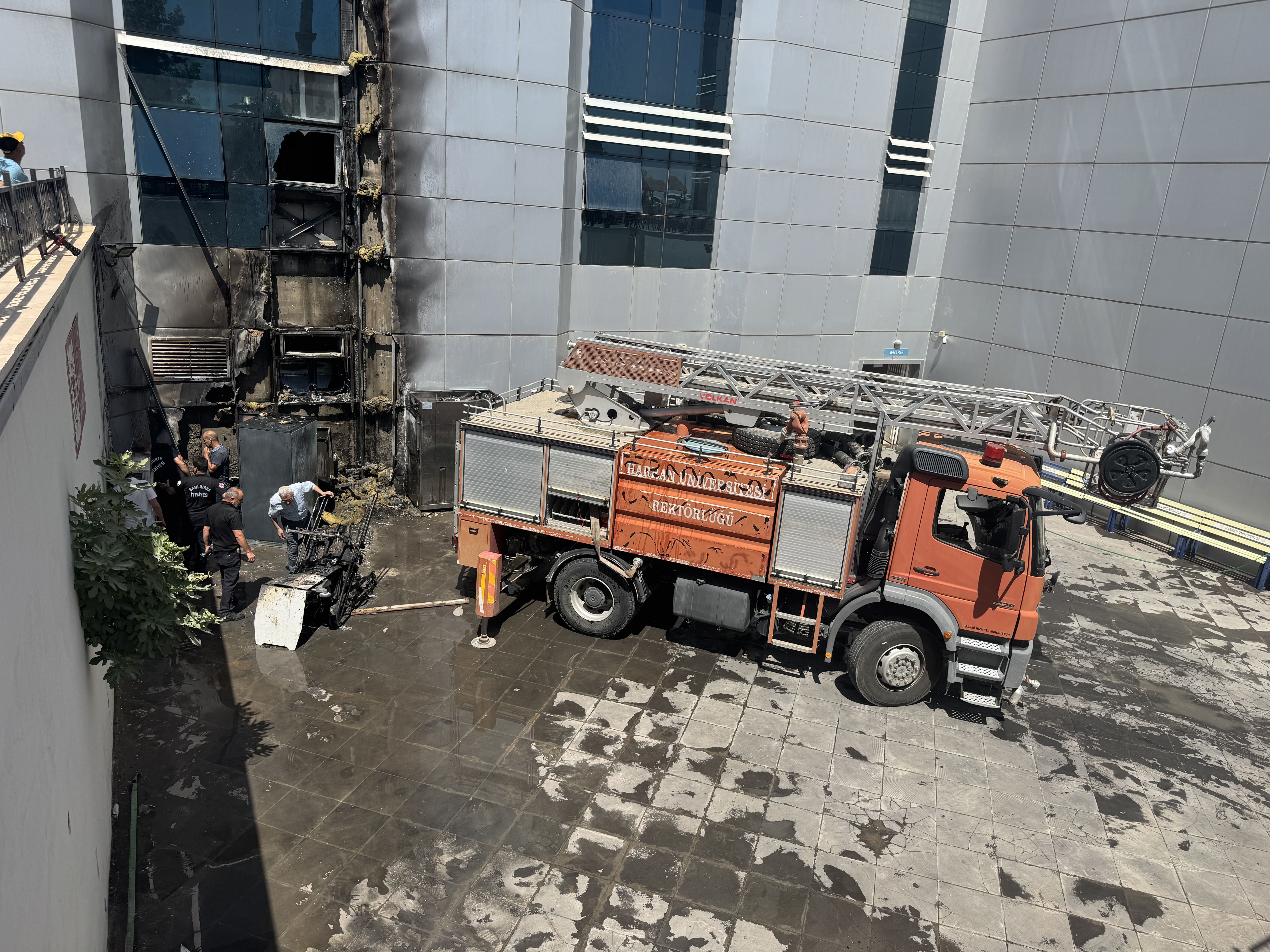 Şanlıurfa Harran Üniversitesi Hastanesi'nde korkutan yangın