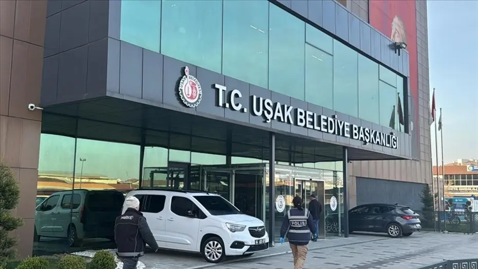 Uşak Belediyesi'ne ikinci dalga operasyon: 25 gözaltı