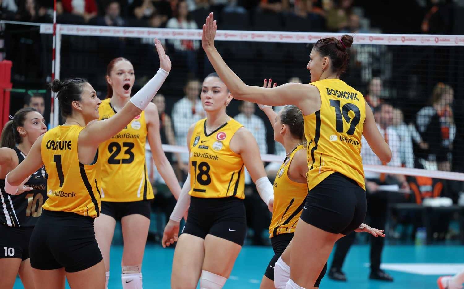 VakıfBank'tan Eczacıbaşı'na karşı geri dönüş