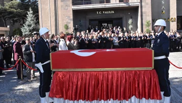 Afyonkarahisar Vali Yardımcısı İhsan Ayrancı son yolculuğuna uğurlandı