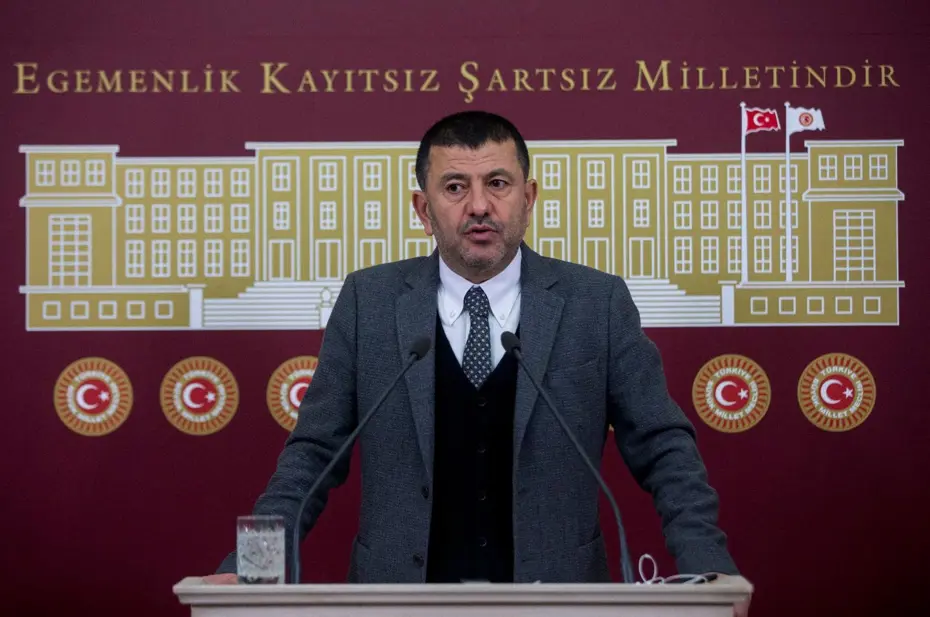Veli Ağbaba'nın yeğeni gözaltına alındı