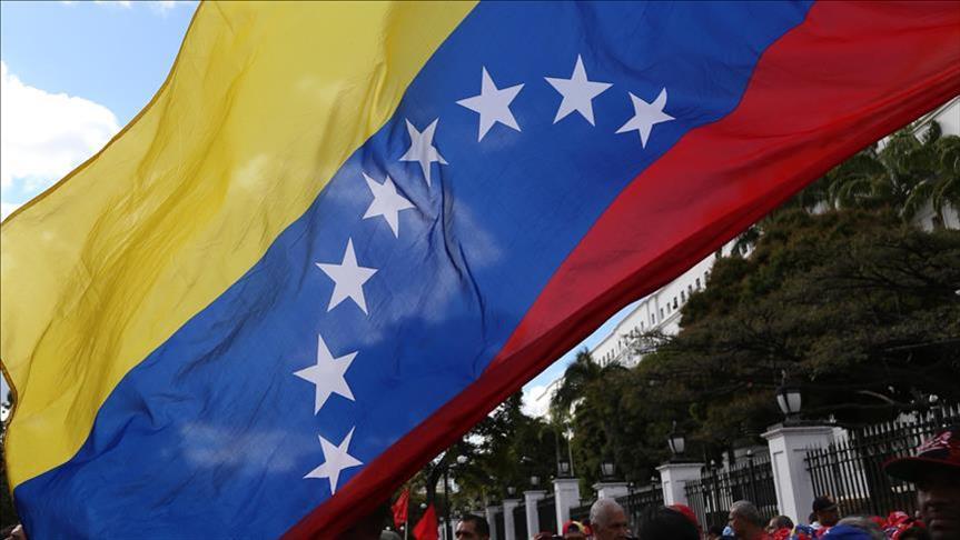 Venezuela'da hükümet, muhalefetin seçim için müzak