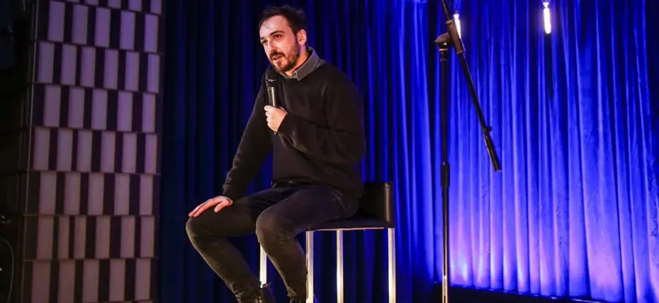 Ünlü komedyene  6 aydan 1 yıla kadar hapis talebi