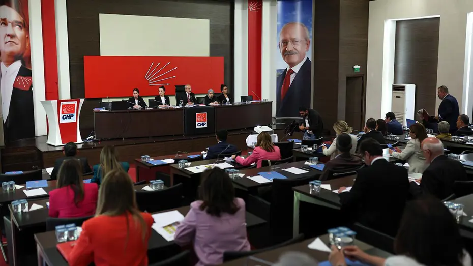 CHP'de kimler Kılıçdaroğlu'na destek veriyor? Parti Meclisi'nde dengeler nasıl oluştu?
