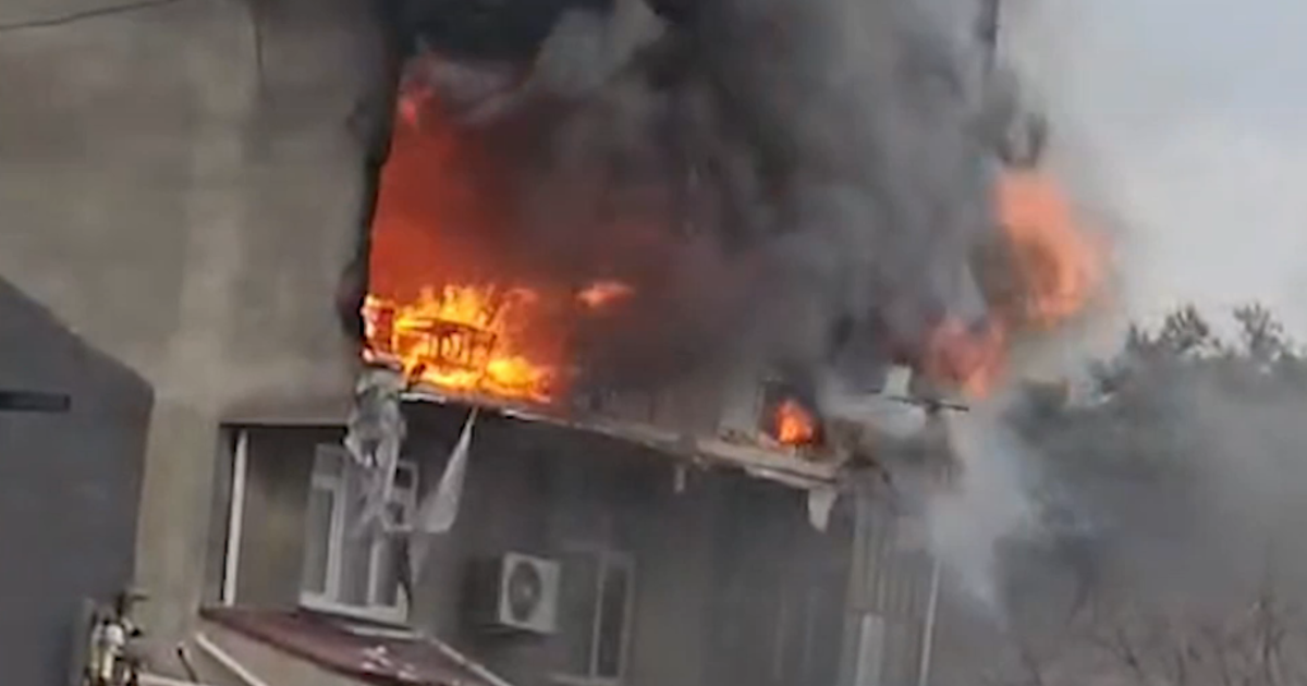 Büyükçekmece'de korkutan yangın. Ekipler sevk edildi