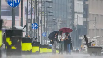 14 il için kuvvetli sağanak yağış uyarısı, sıcaklıklar düşüyor