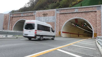 Zigana Tüneli'ni üç yılda 5 milyondan fazla araç kullandı