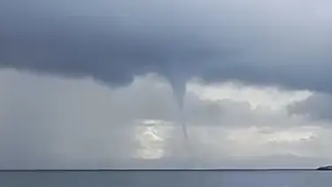 Çanakkale'de denizde hortum oluştu