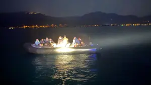 Çanakkale açıklarında 34 düzensiz göçmen kurtarıldı