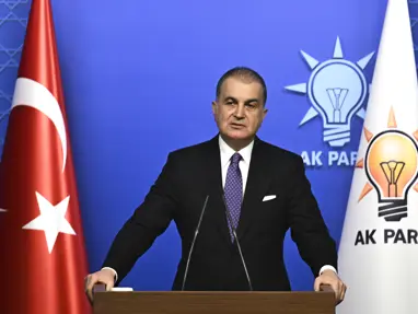 Ömer Çelik: Dünyaya örnek teşkil ediyoruz