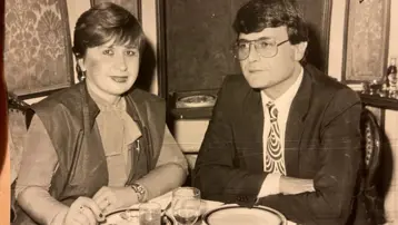 Sayısız şarkının söz yazarıydı. Usta sanatçı Ülkü Aker hayatını kaybetti