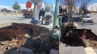 Siirt'te kaldırım çöktü: Yol trafiğe kapatıldı