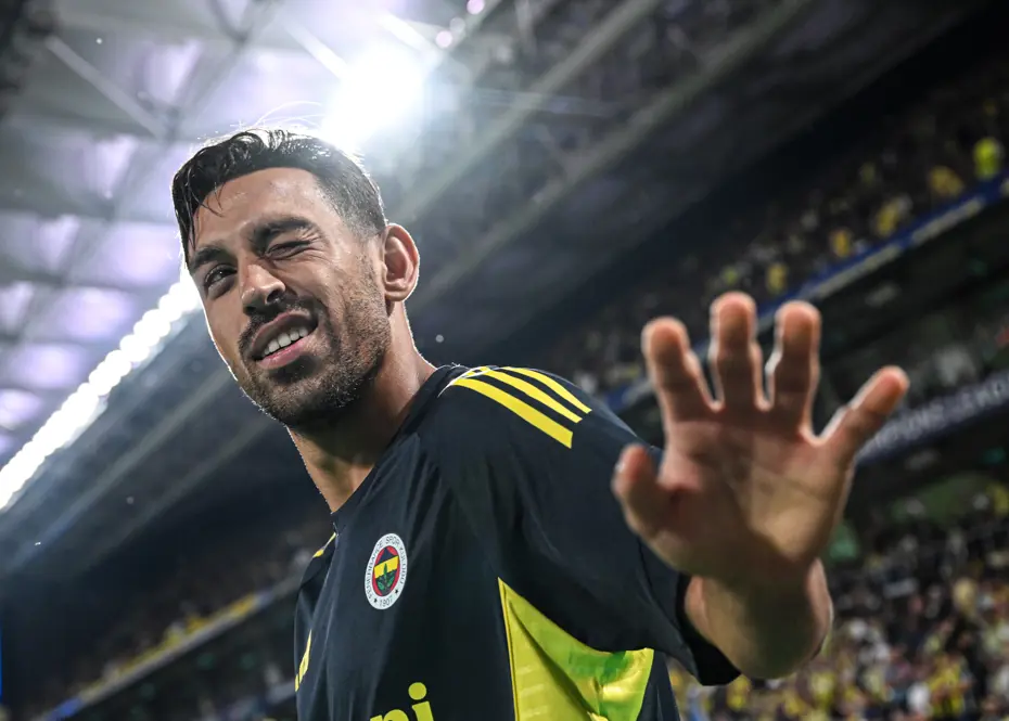Fenerbahçe'de kadro dışı kalmıştı, İrfan Can Kahveci'nin yeni takımı belli oldu