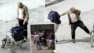Yaşlı babasına saldıran adama mahallenin gençlerinden meydan dayağı